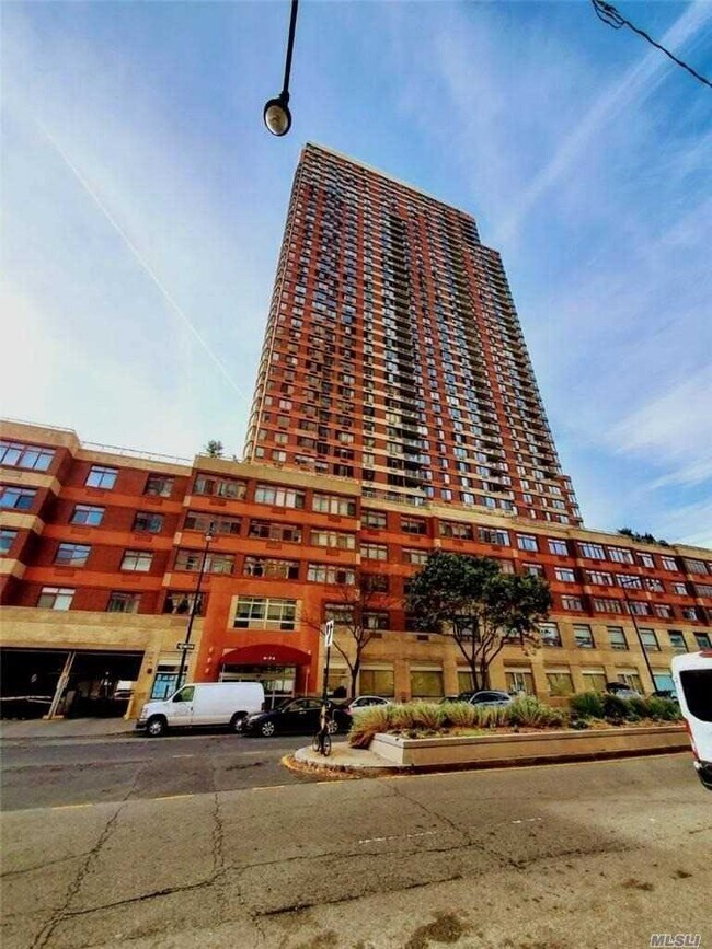 Building Photo - 474 48th Ave-