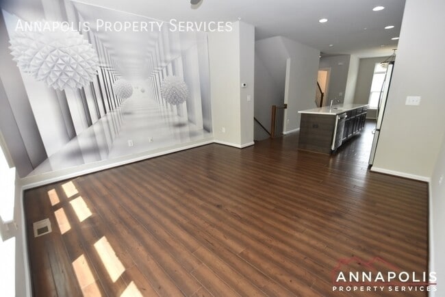 Building Photo - 133 Lejeune Way