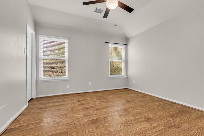 Building Photo - 30114 Thorsby Dr