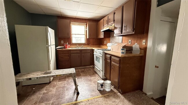 Building Photo - 19 Bloomingburg Rd