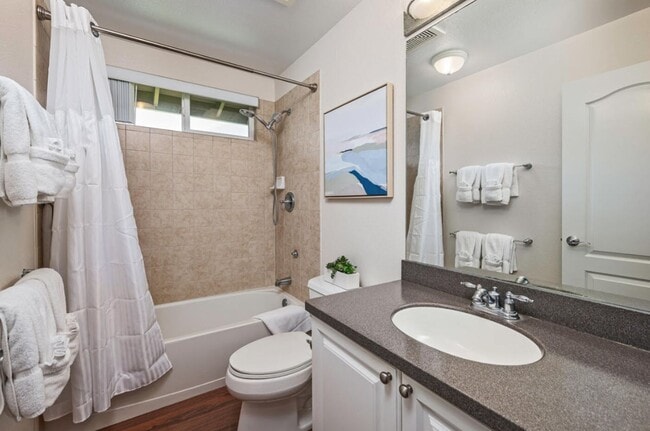 Building Photo - Ko Olina Resort Living - 3 Bed, 2.5 Bath F...