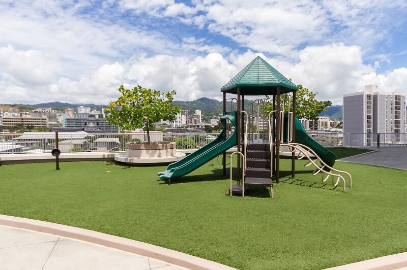 Building Photo - 1288 Kapiolani Blvd