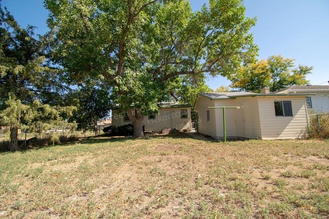 Building Photo - 2541 N Garfield Ave