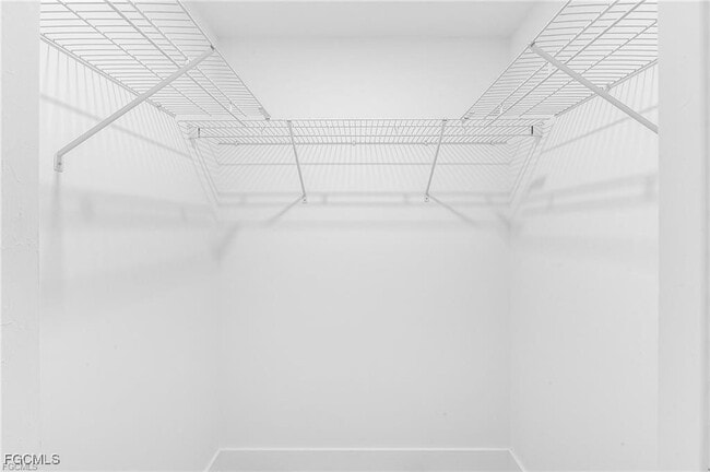 Building Photo - 1829 NW 24th Ave