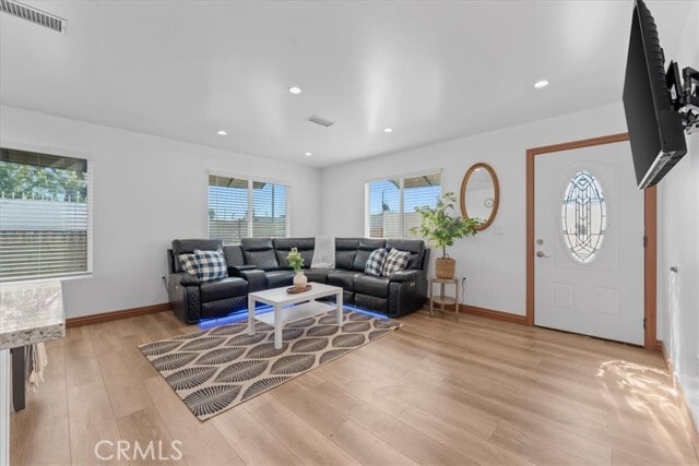 Building Photo - 707 N Park Ave