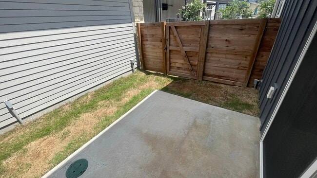 Building Photo - 2614 Waterway Ln