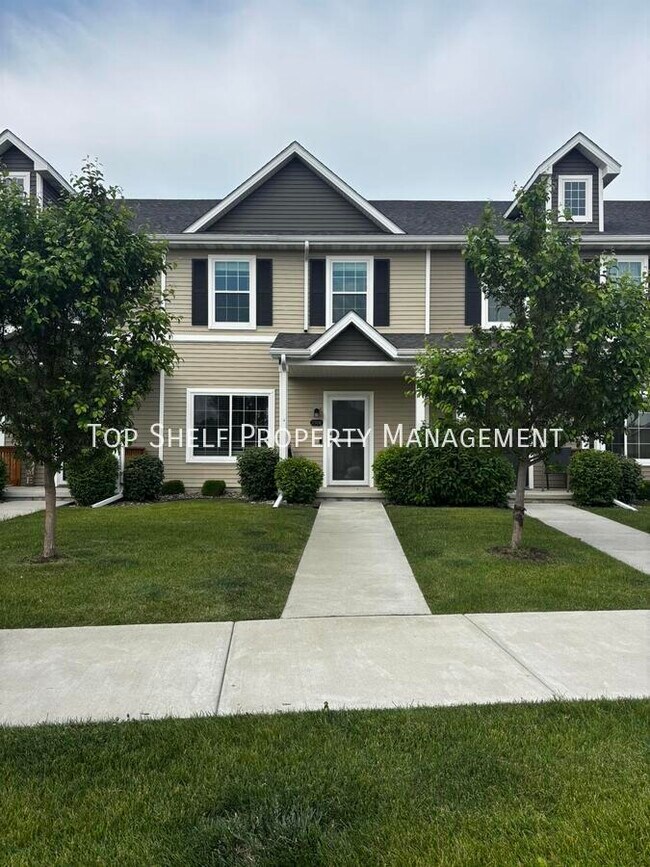Primary Photo - 2308 Hazeltine Pl