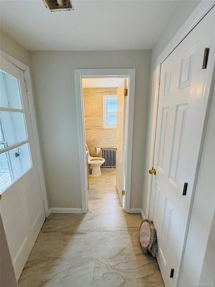 Building Photo - 14 1st St