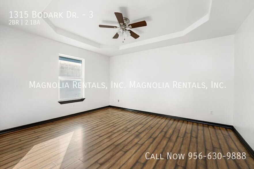 Building Photo - 1315 Bodark Dr