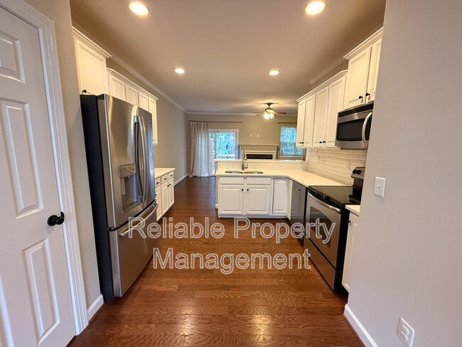 Building Photo - 345 Anterbury Dr