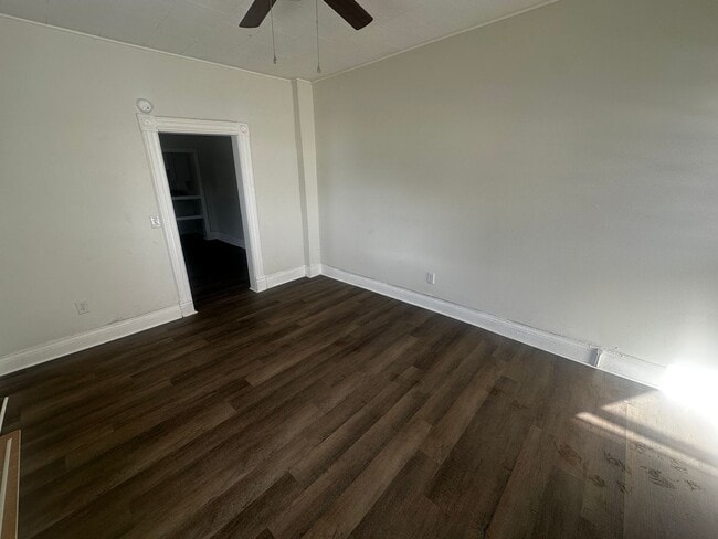 Building Photo - 2902 S 19th St