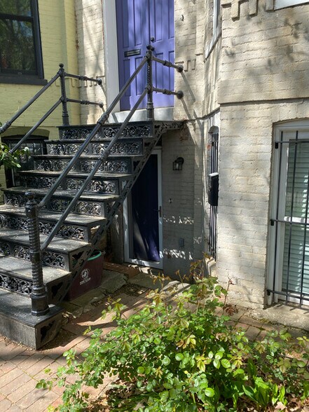Apartment Entrance - 104 8th St NE