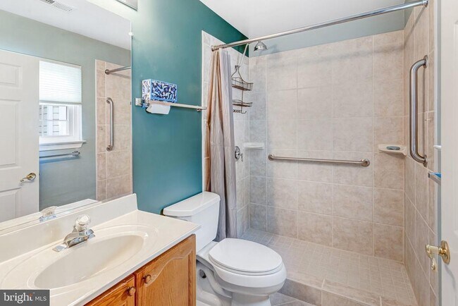 Building Photo - 11333 Savannah Dr