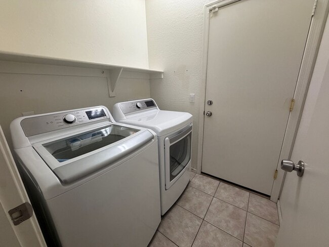 Building Photo - 17403 N 167th Dr