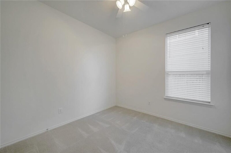 Building Photo - 8012 Gato Ln