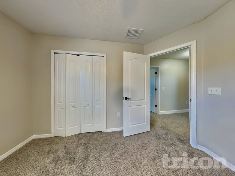 Building Photo - 15518 Telford Spring Dr