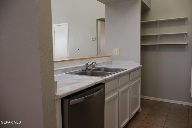 Building Photo - 11833 Taffy Bagley Dr