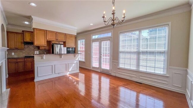 Building Photo - 11065 Brunson Dr