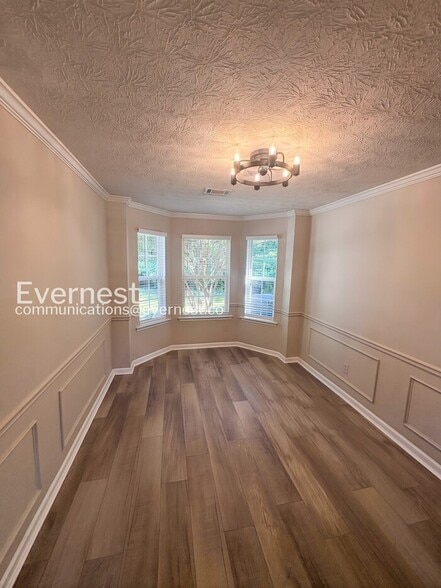 Building Photo - 849 Creek Cove Way