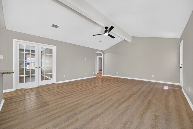 Building Photo - 21018 Solstice Point Dr