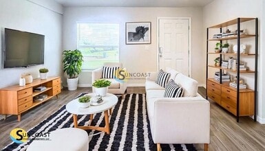 Building Photo - 11395 Kimberly Ave