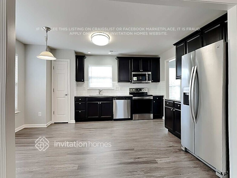 Building Photo - 737 Willow Bay Dr