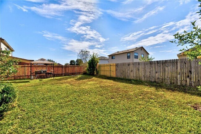 Building Photo - 145 Rudy Ln
