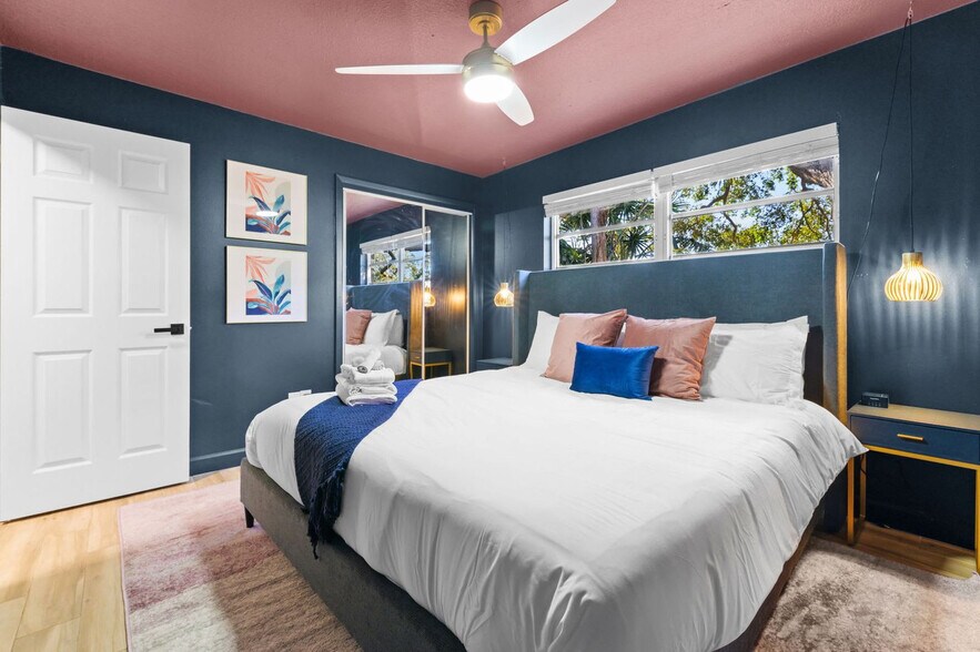 Building Photo - 13672 88th Ave N