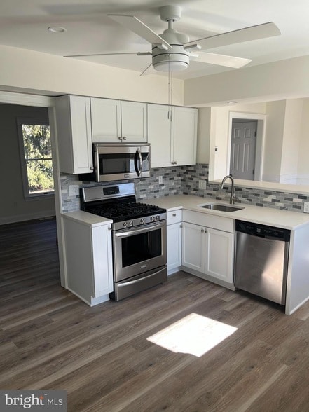 Building Photo - 115 Carrie Ln