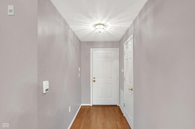 Building Photo - 239 Legends Creek Way