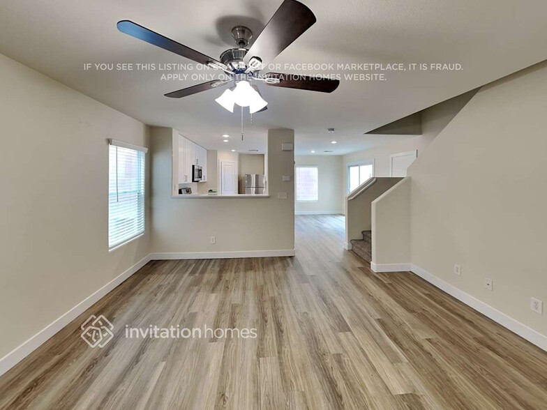 Building Photo - 701 Jewel Tower St