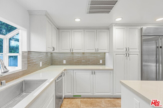 Building Photo - 19016 Wells Dr