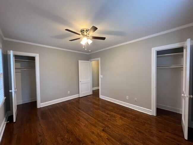 Building Photo - Location - Location - 2 story Duplex - Move In Ready !! This 2-bedroom - 1 Full Bath home is conv...