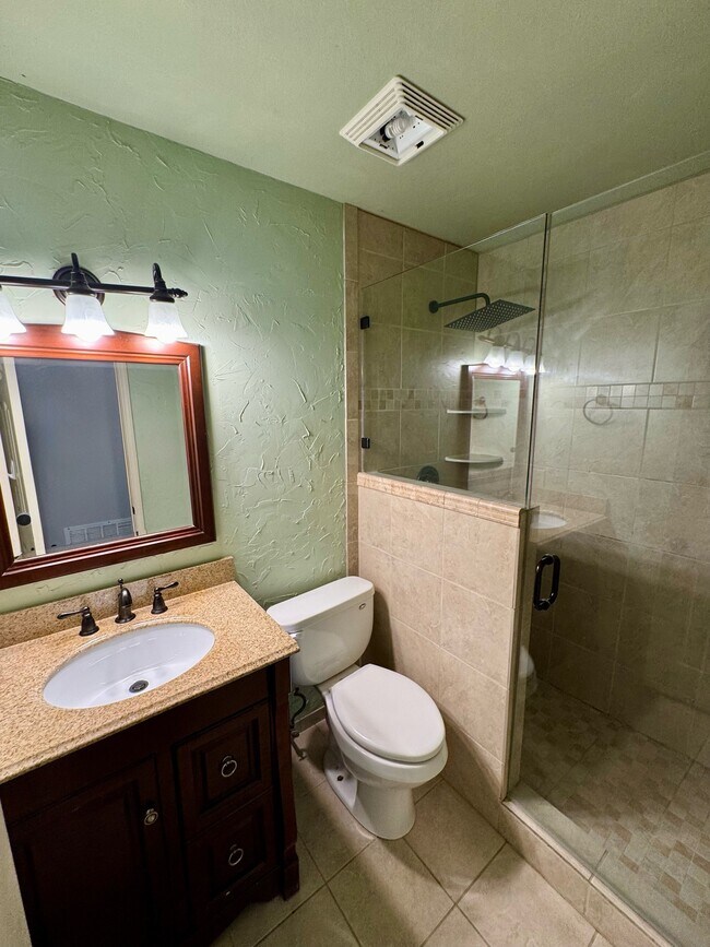 Building Photo - 4415 Seville Ln