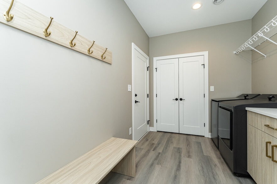 Building Photo - 353 Spring Day Ct NE