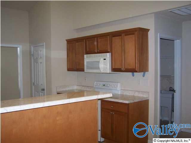 Building Photo - 118 Horseshoe Bend S
