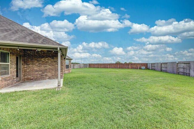 Building Photo - 10907 Birchwood Knl Ct