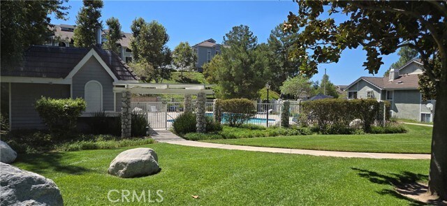 Building Photo - 26914 Rainbow Glen Dr