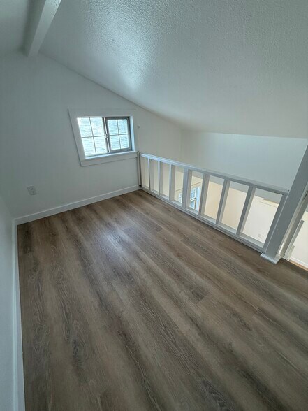 Building Photo - 2890 Alder Ave