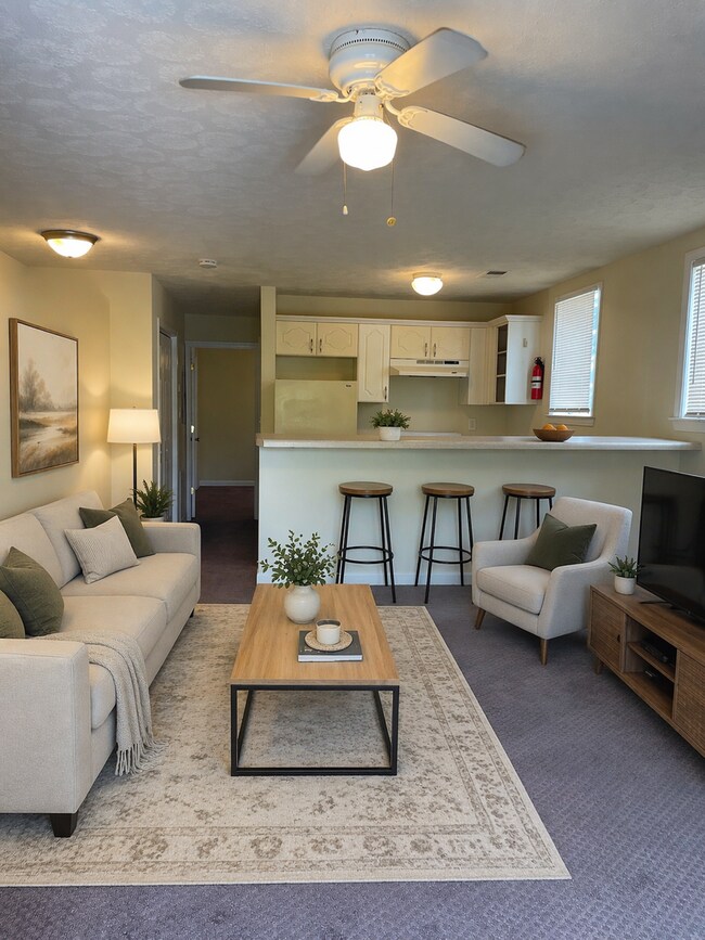 Building Photo - 5913-5913 Peco Ln