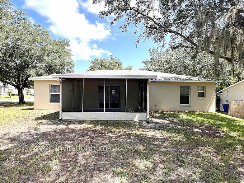 Building Photo - 695 Satin Leaf Cir