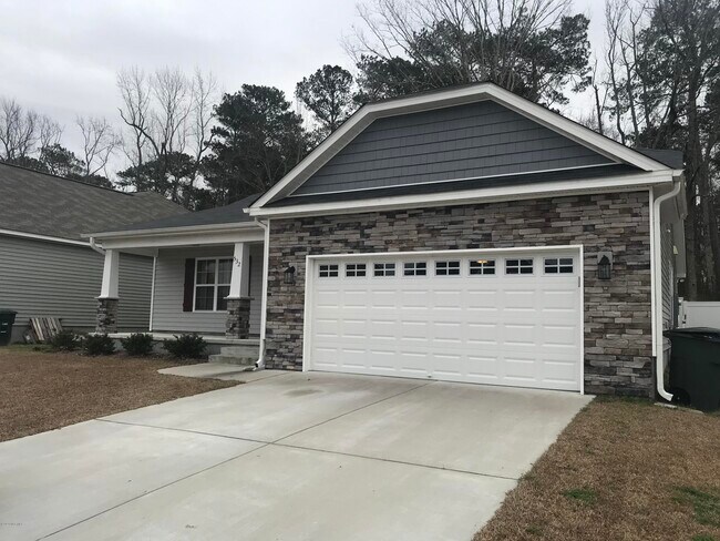 Building Photo - 532 Arbor Dr