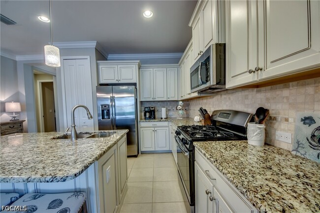 Building Photo - 4420 Waterscape Ln