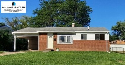Building Photo - 6211 Bermuda Ln