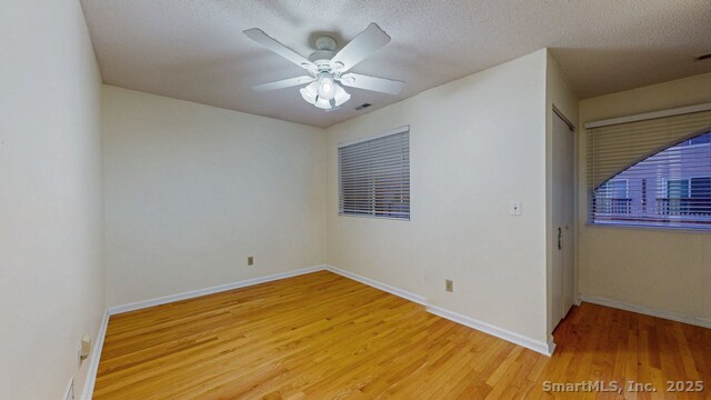 Building Photo - 80 Country Ln