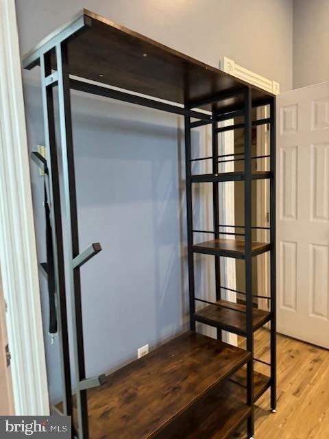 Building Photo - 1110 S Potomac St