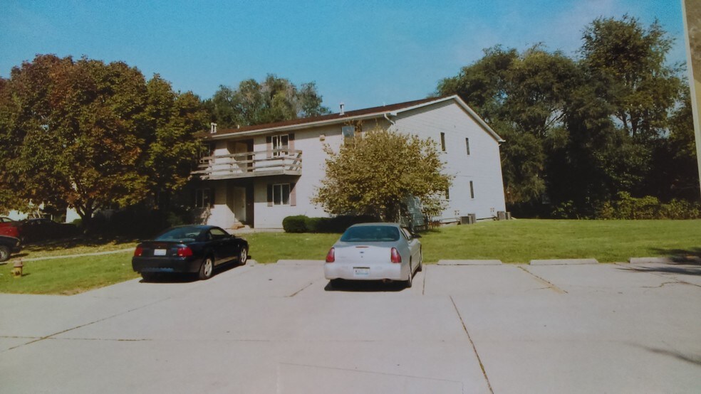 Cobblestone Lane, Springfield, IL - 3180 Cobblestone Ln