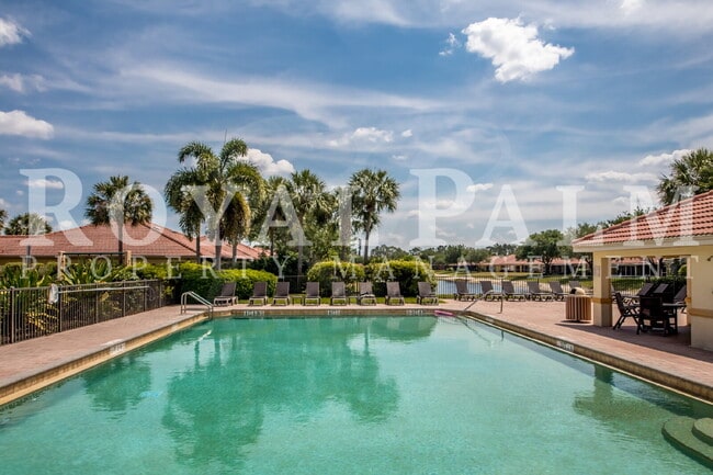 Building Photo - Your Season to Settle In – 3BR/2BA Duplex in Vistanna Villas, Lehigh Acres with Space, Style & St...