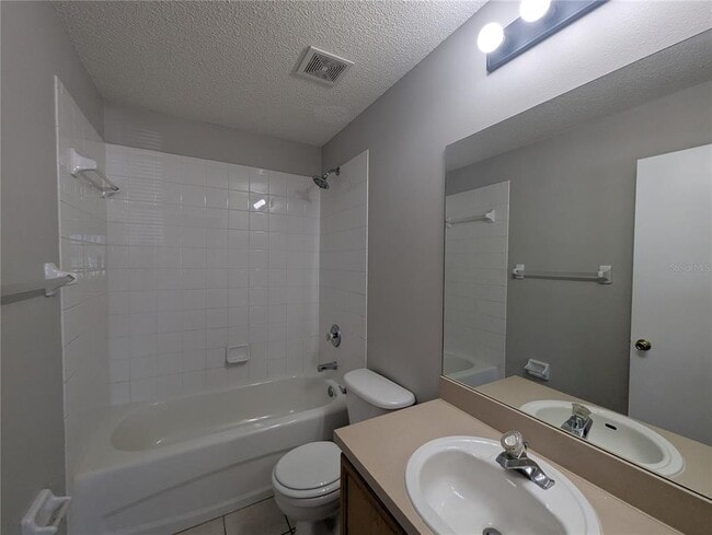 Building Photo - 4122 Waterside Island Ct