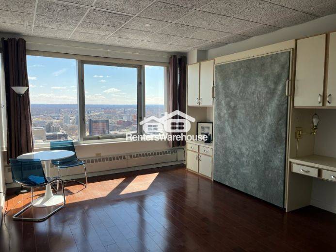 Building Photo - 431 S 7th St